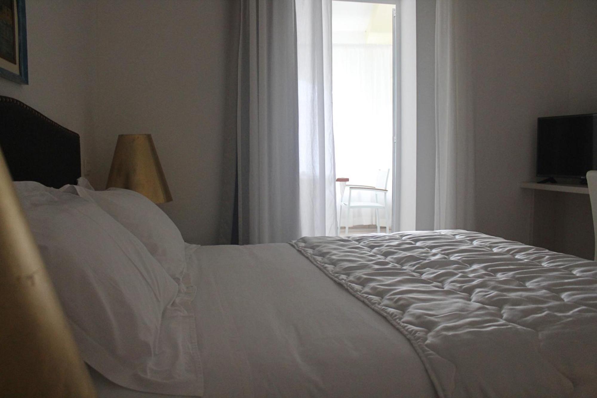 Hotel La Settima Luna Савудрия Екстериор снимка
